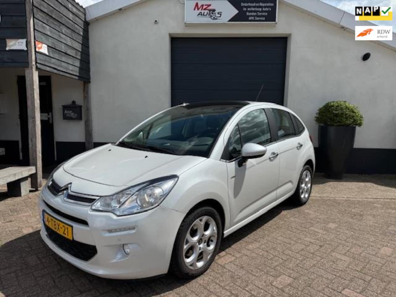 Citroën C3 - 1.6 VTi Exclusive - AutoWereld.nl