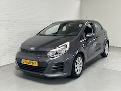 Kia Rio - 1.2 CVVT ComfortPlusLine Navigator AIRCO / CRUISE / NAVI / CAMERA