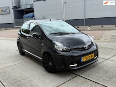 Toyota Aygo - 1.0 VVT-i Aspiration Airco Navigatie Volledig onderhouden