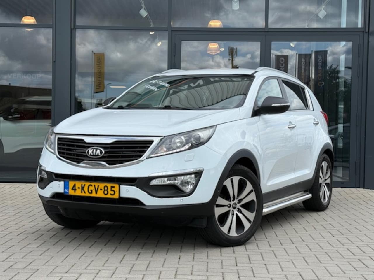 Kia Sportage - 2.0 CVVT 163pk Aut. Super Pack / Navigatie / Camera / Leder / Stoelverwarming / Super Comp - AutoWereld.nl