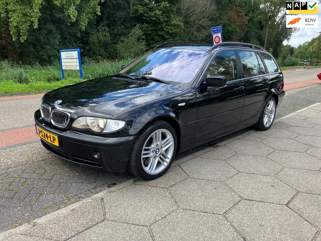BMW 3-serie Touring - 330i AUTOMAAT + NIEUWE APK!! - AutoWereld.nl