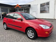 Ford Focus - 1.4-16V Ambiente