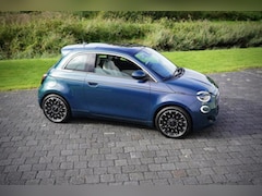 Fiat 500 - La Prima 42 kWh Skywindow