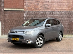 Mitsubishi Outlander - 2.0 Intense | Climate Control | Trekhaak | Goed onderhouden