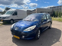 Peugeot 307 SW - 2.0-16V Pack 7zitter