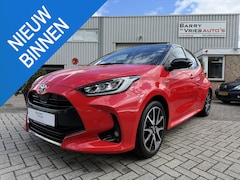 Toyota Yaris - 1.5 Hybrid Launch Edition Head up display | Adaptive Cruise Control | Apple Carplay | Half