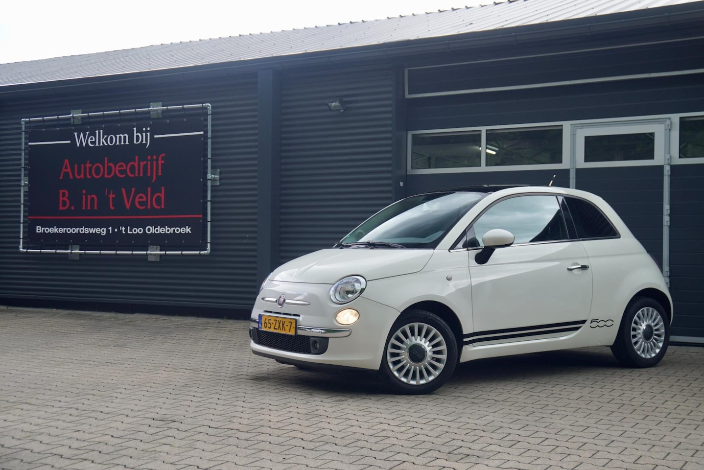 Fiat 500 - 1.2 Lounge PANO CARPLAY CAMERA AIRCO LEDER - AutoWereld.nl