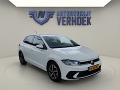 Volkswagen Polo - 1.0 TSI Life Cruise control - Digitale Cockpit - Carplay