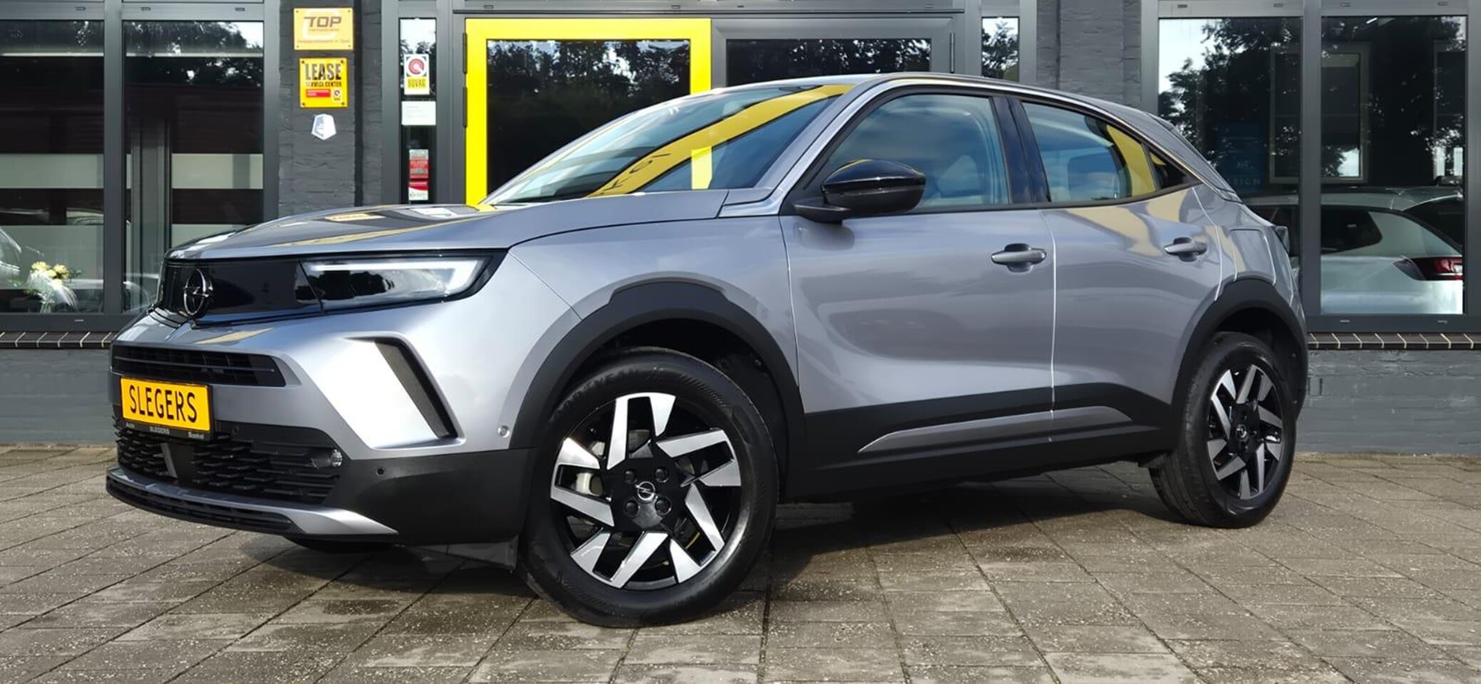 Opel Mokka - 1.2 Turbo Automaat | Parkeer Camera | Android Auto en Apple Carplay | Stuurverwarming | St - AutoWereld.nl