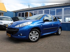 Peugeot 206 - 1.4i "Urban Move" Airco - 5 Deurs 75 Pk