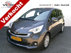 Toyota Verso S - 1.3 VVT-i Trend Automaat Trekhaak Panorama dak