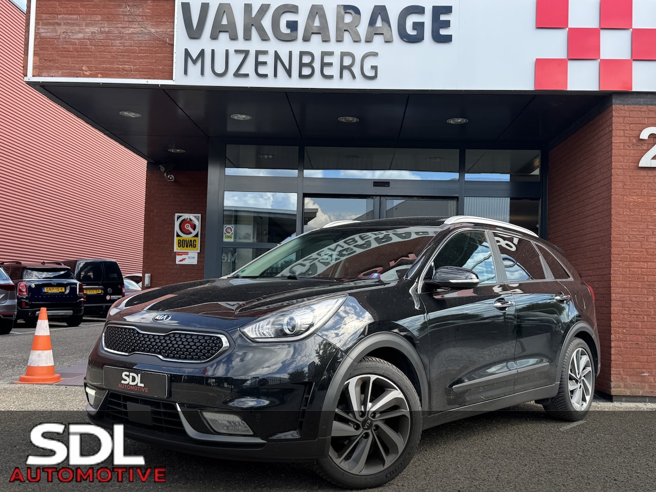 Kia Niro - 1.6 GDi Hybrid ExecutiveLine // NAVI // CAMERA // TREKHAAK // ADAPTIVE CRUISE // CLIMA // - AutoWereld.nl