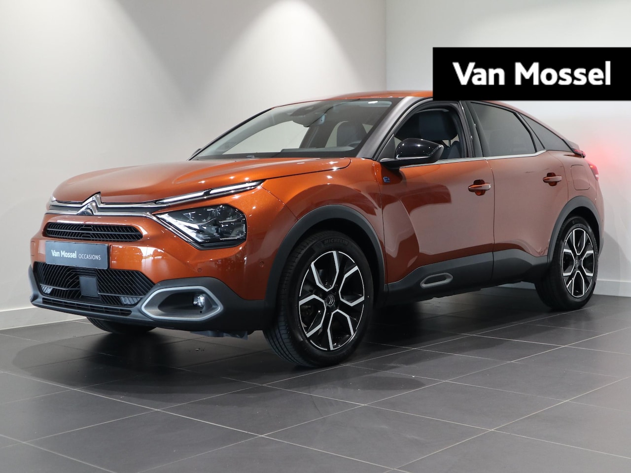 Citroën Ë-C4 - Shine 50 kWh | Leder | Navigatie | Carplay Android Auto - AutoWereld.nl