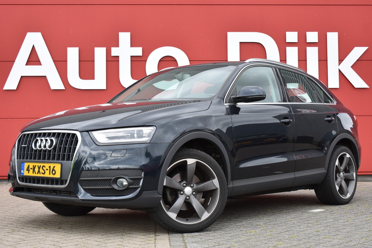 Audi Q3 - 2.0 TFSI quattro Business Edition Automaat | Bi-Xenon | Sportstoelen | Navi | DAB | Clima - AutoWereld.nl