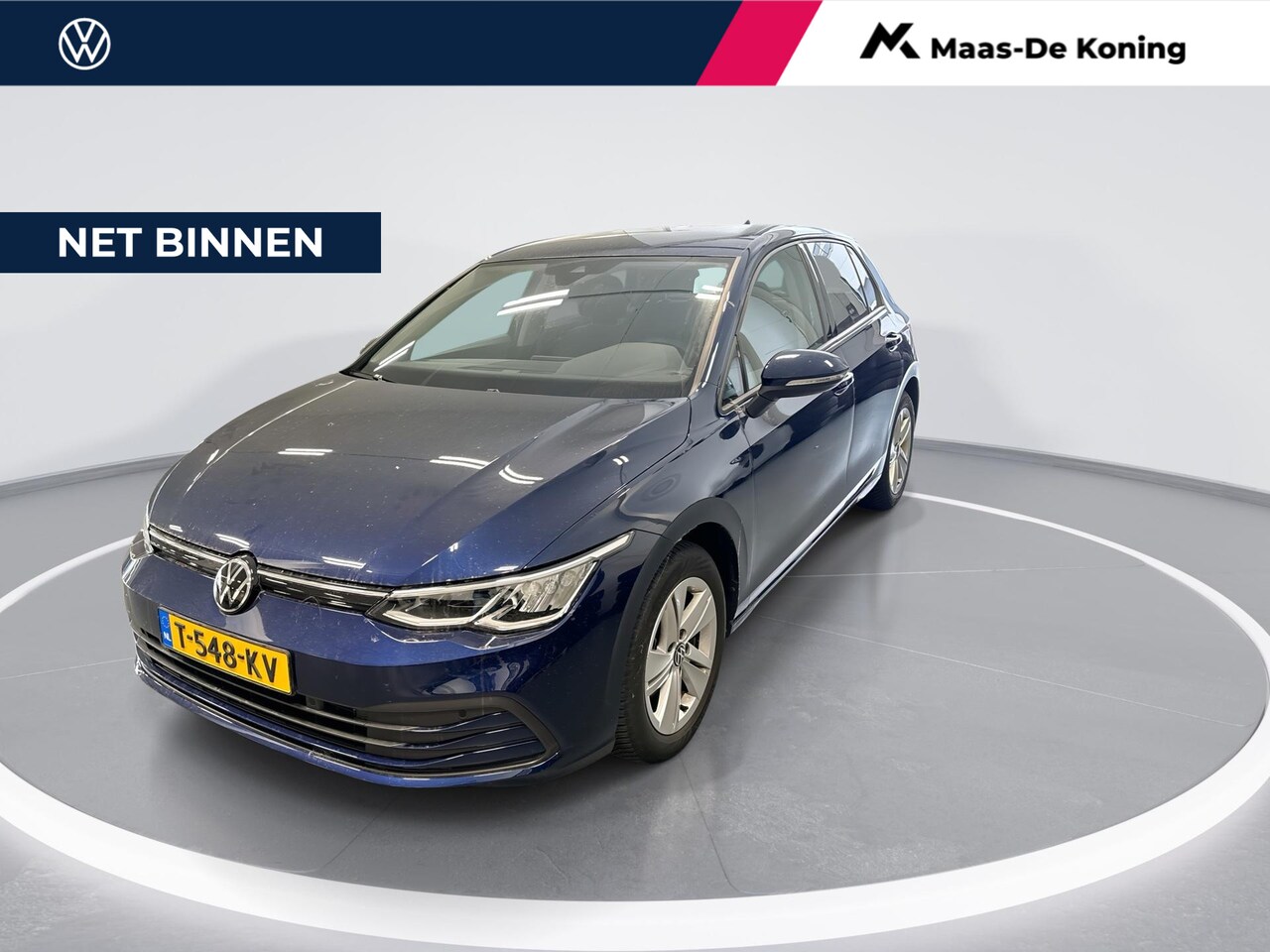 Volkswagen Golf - 1.0 TSI 110pk Life · Apple/Android Car Play · Navigatie · P-Sensoren · Getint Glas · Sfeer - AutoWereld.nl