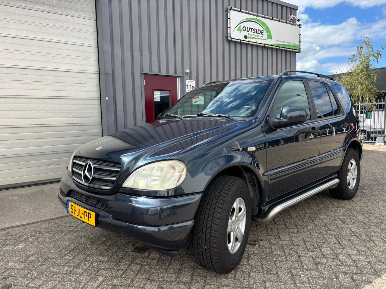 Mercedes-Benz M-klasse - 320 320 - AutoWereld.nl