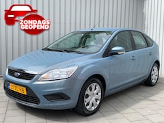 Ford Focus - 1.6 Trend|Navigatie|Airco|
