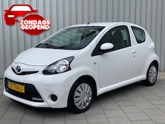 Toyota Aygo - 1.0 VVT-i Now|Navigatie|Airco|