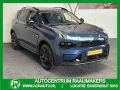 Lynk & Co 01 - 1.5 BLACK LINE PREMIUM 50 STUKS OP VOORRAAD VOL OPTIES 360 CAMERA ADAPTIVE CRUISE CONTROL