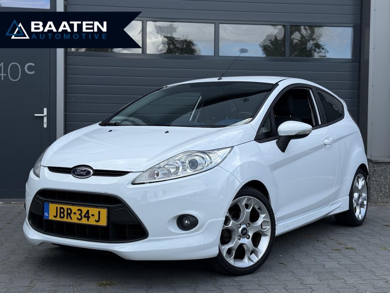 Ford Fiesta - 1.6 Sport 120PK |PDC|Clima|BT|2e eig|Stoelverwarming| - AutoWereld.nl