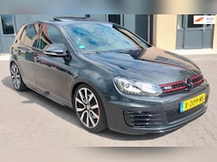 Volkswagen Golf - 2.0 GTI DSG Stoelverwarming 211PK Open Dak