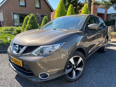 Nissan Qashqai - 1.2 CONNECT EDITION Aut. 360 Camera Lane assist Navi ECC EXPORT