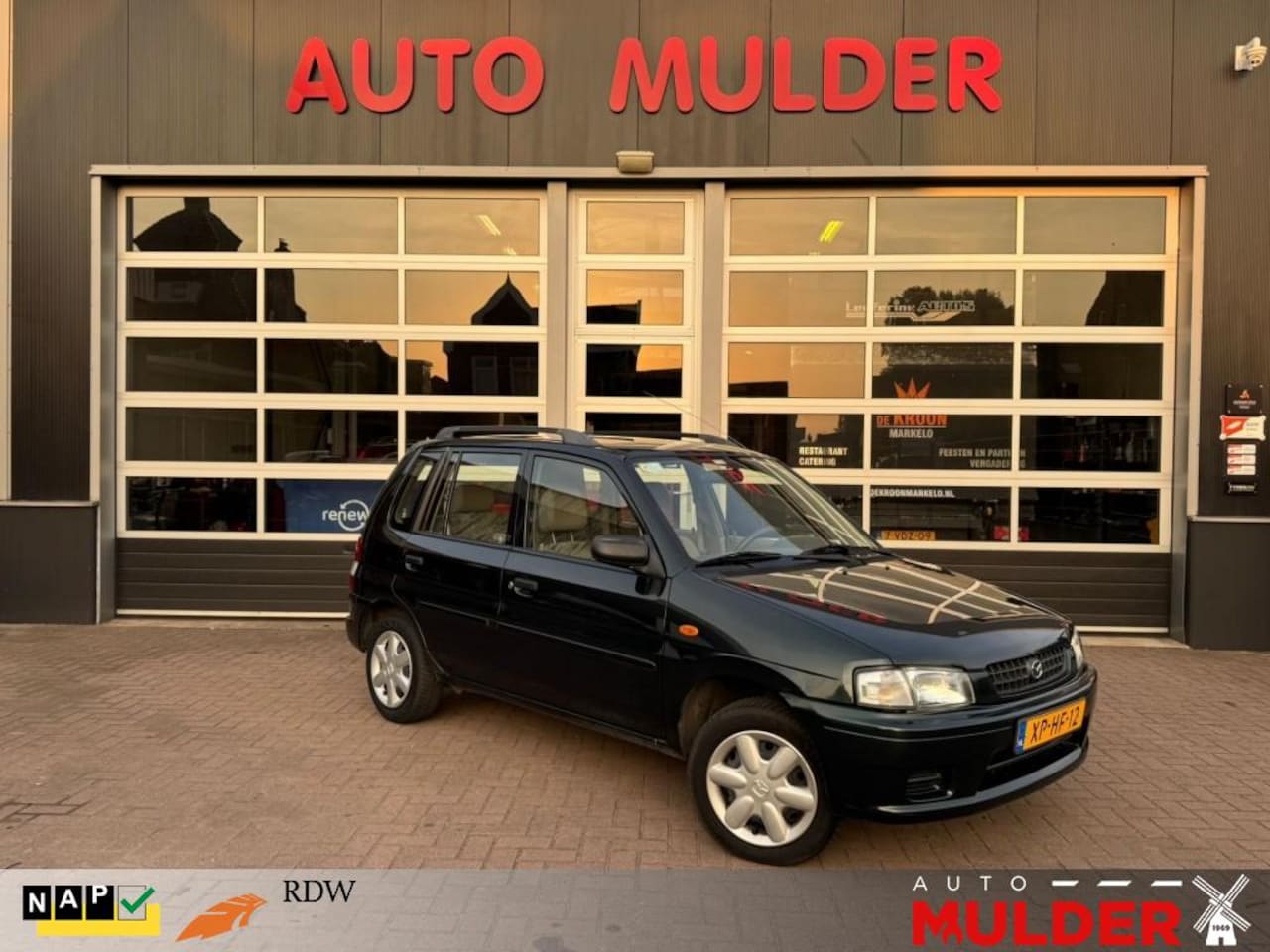 Mazda Demio - 1.3 GLX / 1e eigenaar! / RIJKLAAR! / APK NIEUW! - AutoWereld.nl