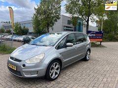 Ford S-Max - 2.0-16V - AIRCO - PARK SENSOR - NIEUWE APK
