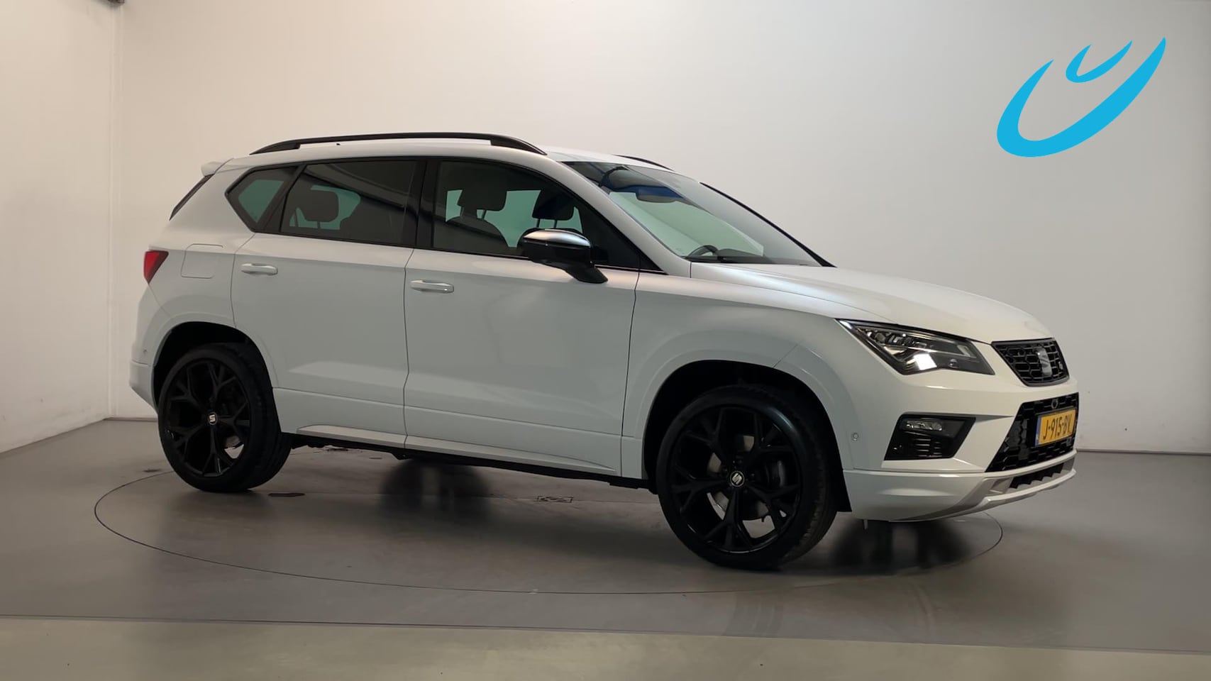 SEAT Ateca - 1.5 TSI 150pk DSG FR Business Intense Black Virtual Cockpit Camera Navigatie LED DAB+ - AutoWereld.nl