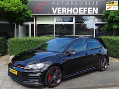 Volkswagen Golf - 2.0 TSI GTI Performance - PANORAMADAK - STOEL VERW - PARK CAMERA - DYNAUDIO