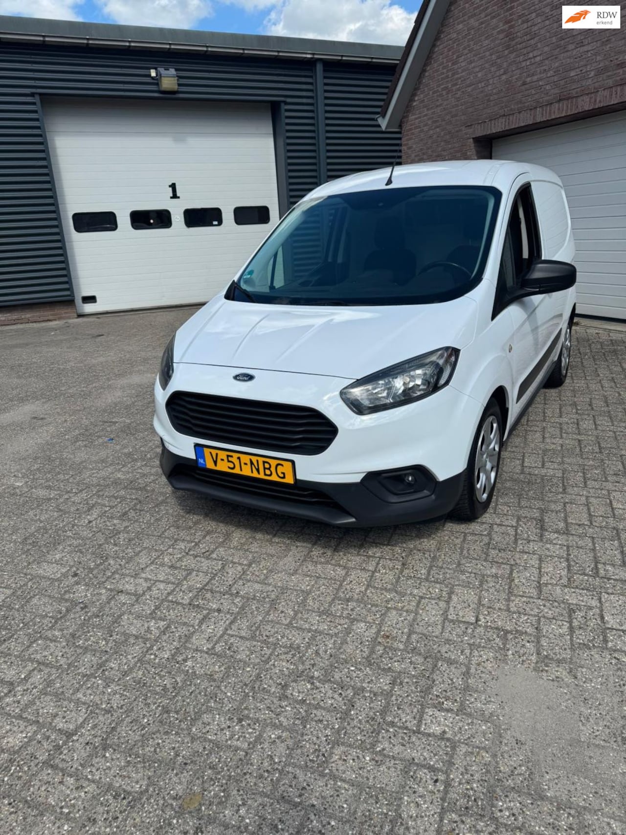 Ford Transit Courier - 1.0 Ambiente 1.0 Ambiente - AutoWereld.nl