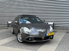 Alfa Romeo Giulietta - 1.4 T Business Executive (bj 2012) PANORAMA|ECC|NAVI|LED