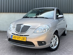 Lancia Y(psilon) - 1.4 Blue & Me Bluetooth Apk Stuurbediening
