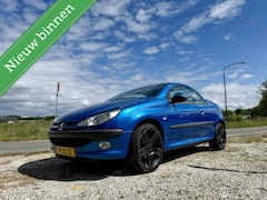Peugeot 206 CC - 1.6-16V, BJ 2002, APK Sep 2026, 143000 km NAP