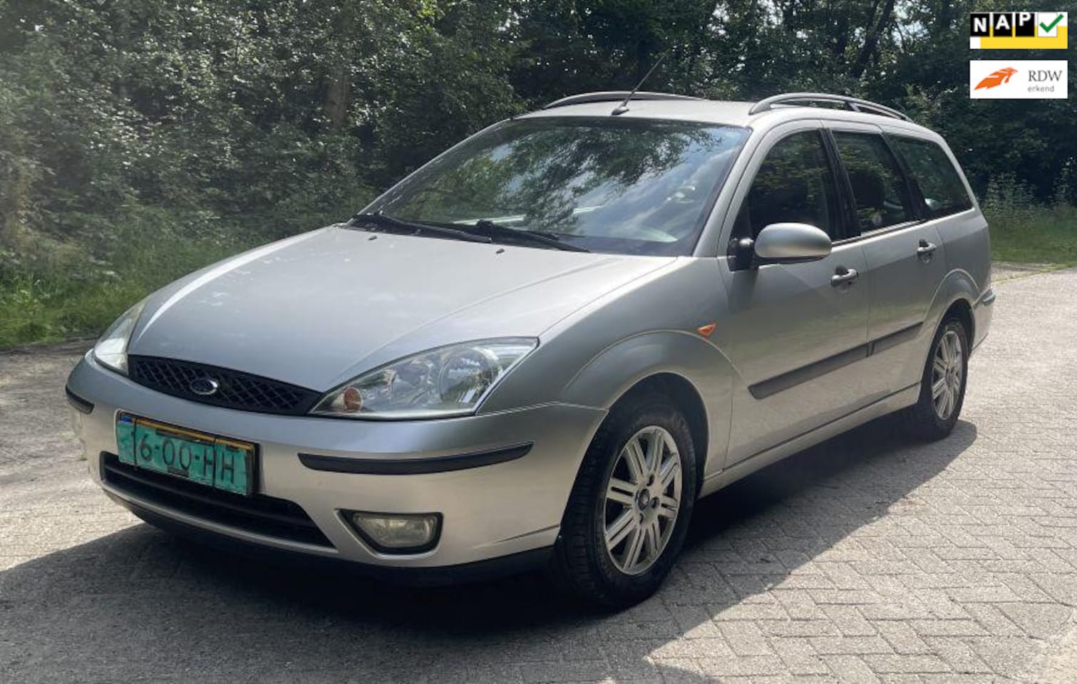 Ford Focus Wagon - 1.6-16V Nieuwe APK Inruil is mogelijk - AutoWereld.nl