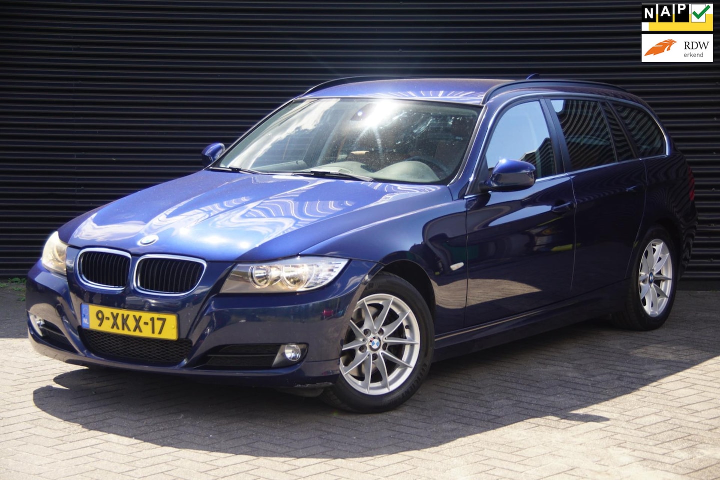 BMW 3-serie Touring - 320d Executive | Navi | Leder | Cruise | - AutoWereld.nl