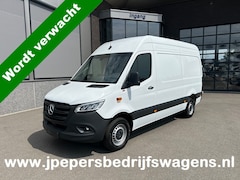 Mercedes-Benz Sprinter - 317 CDI L2 H2 PRO / LED / MBUX / Navigatie / Camera / Parkeersensoren / Cruise control / A