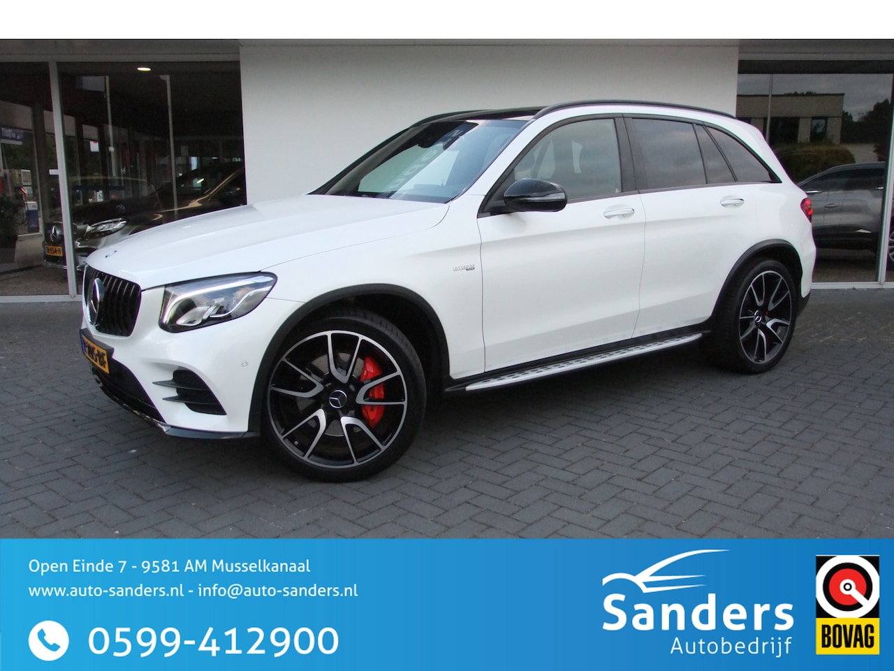 Mercedes-Benz AMG GLC - 43 4MATIC / Trekhaak af-fabriek/ Panorama/ 21 inch/ Nightpakket/ Carbon/ Memory/ Burmester - AutoWereld.nl