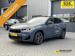 BMW X2 - sDrive20i M Sport Panodak HUD Navi Carplay Harman Kardon Camera