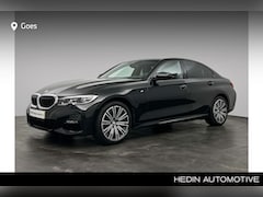 BMW 3-serie - 330e High Executive | Achteruitrijcamera | Model M Sport | DAB-tuner | Harman Kardon Surro