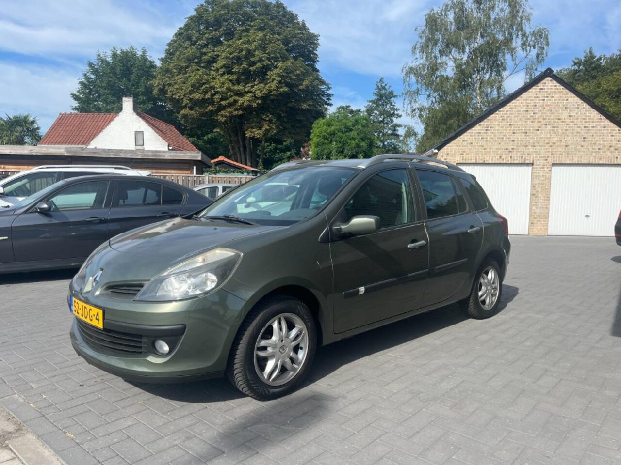 Renault Clio Estate - 1.2 TCE Dynamique Airco - AutoWereld.nl