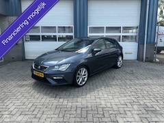 SEAT Leon - 2.0 TSI FR Lane assist, keyless, CarPlay