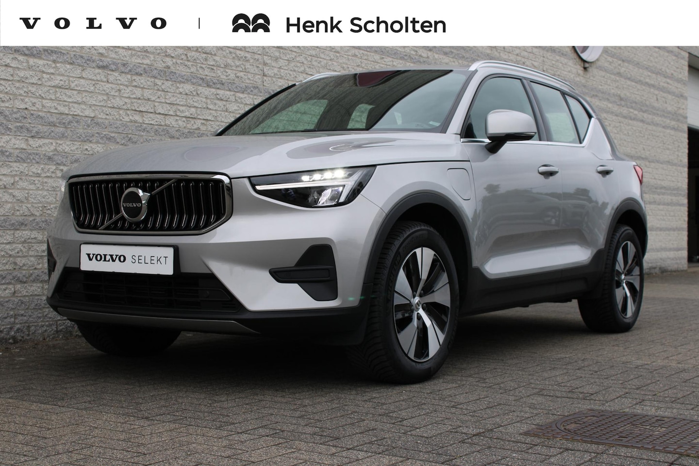 Volvo XC40 - T4 Twin Engine 211pk GT Core Bright | Cam.achter - AutoWereld.nl