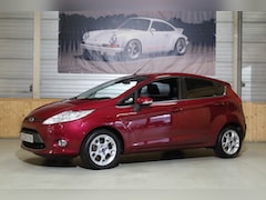Ford Fiesta - 1.25 TITANIUM / AIRCO / 5 DEURS/ nieuwe distributieset