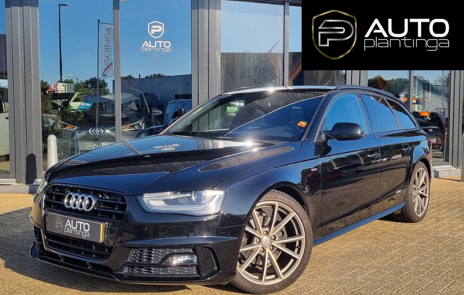 Audi A4 Avant - 1.8 TFSI S Edition 170PK | Automaat | NL AUTO | Dealer Onderhouden! | S-Line Interieur en - AutoWereld.nl