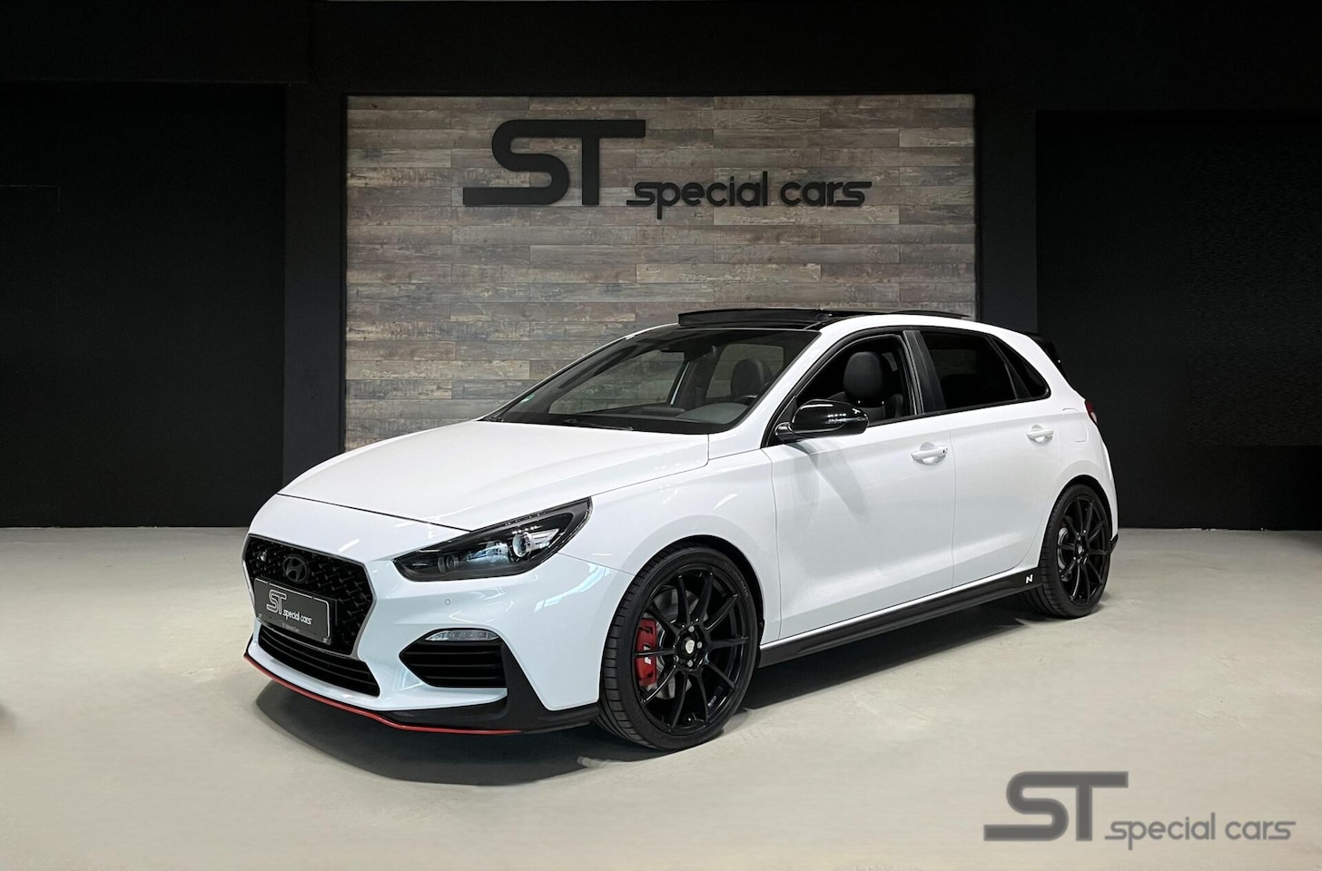 Hyundai i30 - 2.0 T-GDI N2 Performance|Pano|Sparco 19 inch - AutoWereld.nl
