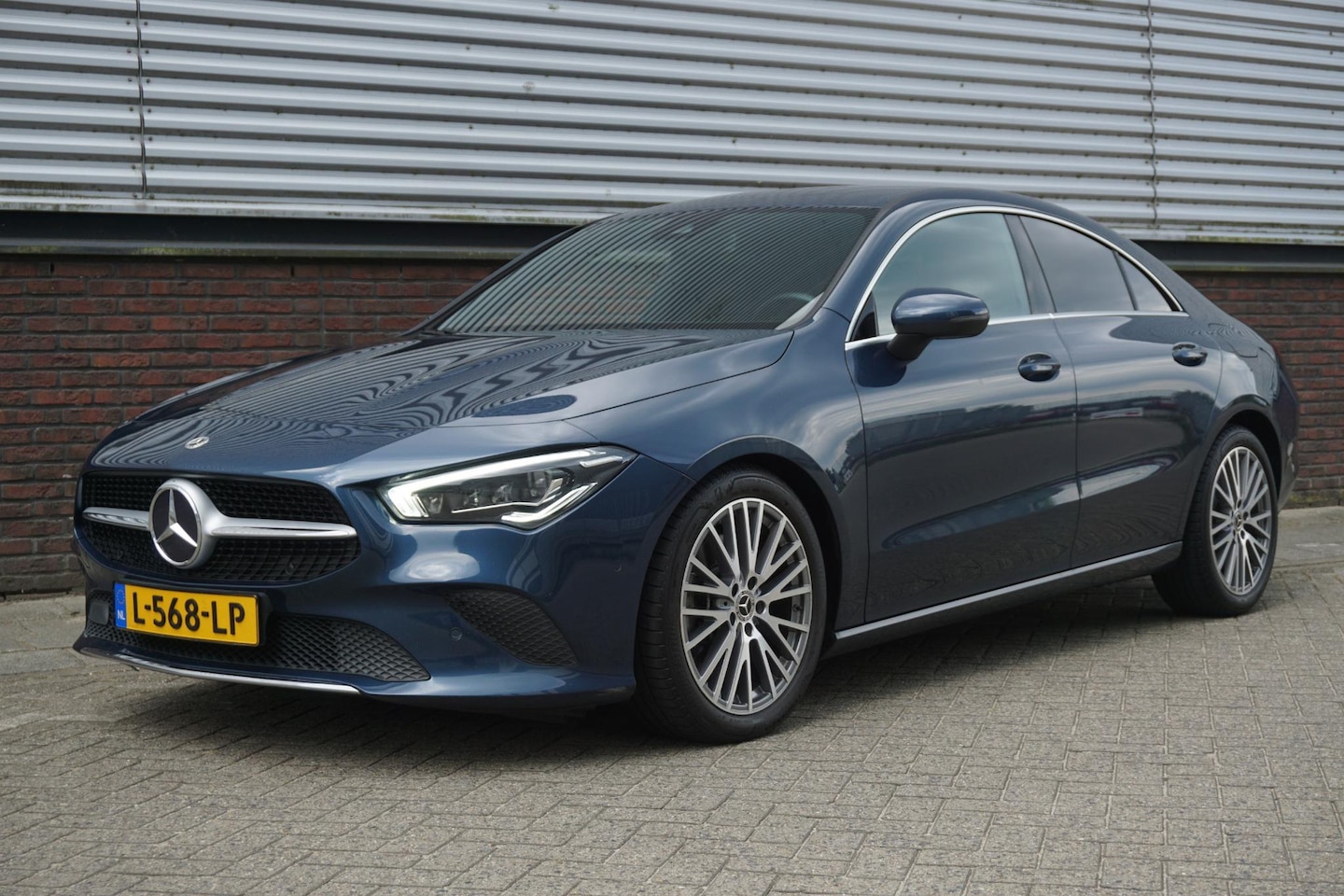 Mercedes-Benz CLA-Klasse - 250 225PK/Led-Matrix/18Inch./Sportstoelen Leer/ Dealeronderhouden - AutoWereld.nl