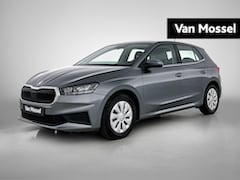 Skoda Fabia - 1.0 MPI Ambition | Cruise control | Smartlink | Parkeersensoren achter | Hill hold