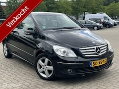 Mercedes-Benz B-klasse - 200 CDI Automaat Panoramadak, Trekhaak, Cruis Control, Sportvelgen, APK