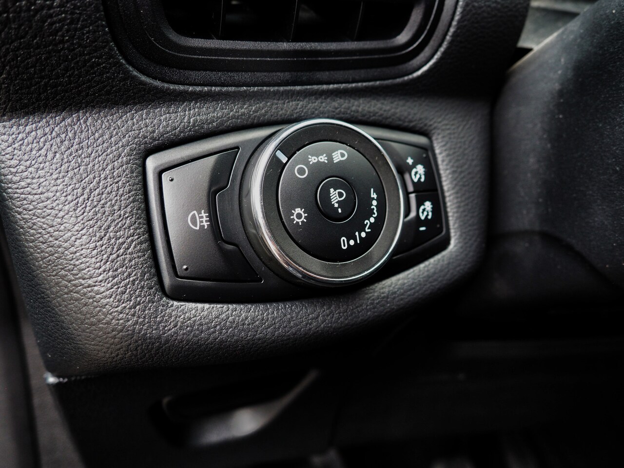 Ford B-Max - 1.0 Ecoboost Style AIRCO STOELVERW. ELEK. PAKKET